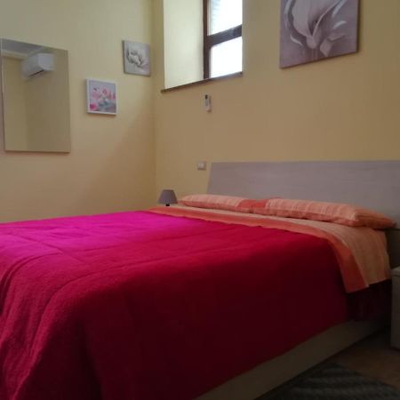 La Corta Di Spello Camere Luaran gambar