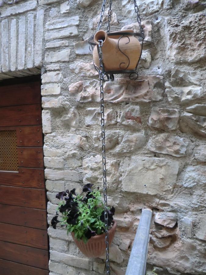 La Corta Di Spello Camere Luaran gambar